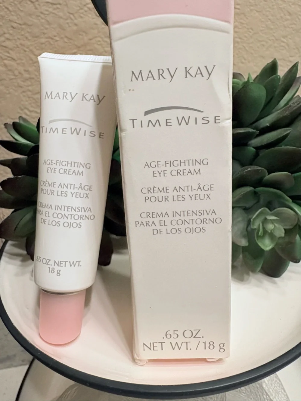 Mary Kay TimeWise Age Fighting Eye Cream .65oz #710100 Pink Cap Discontinued NIB